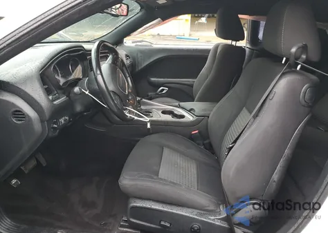 2018 Dodge Challenger Sxt z USA, uszkodzony, nr VIN 2C3CDZAG2JH314476